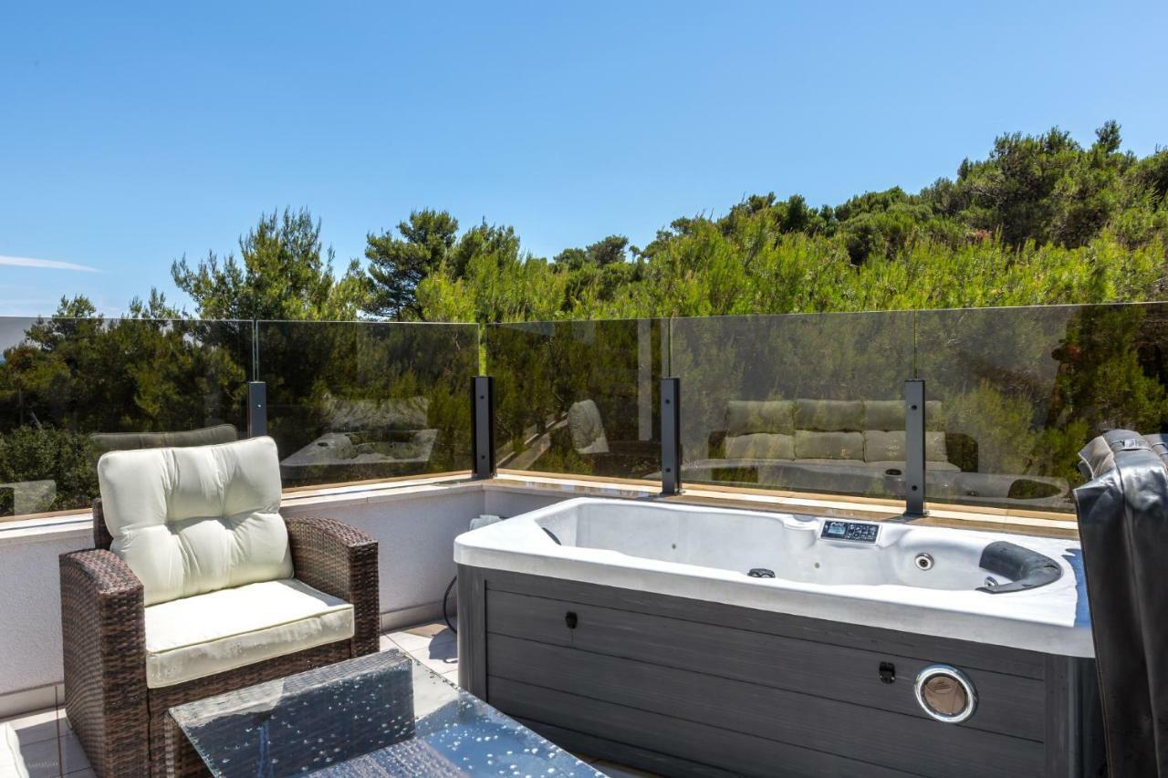 Seaside Villa & Spa ลิทซ์ยัน ภายนอก รูปภาพ