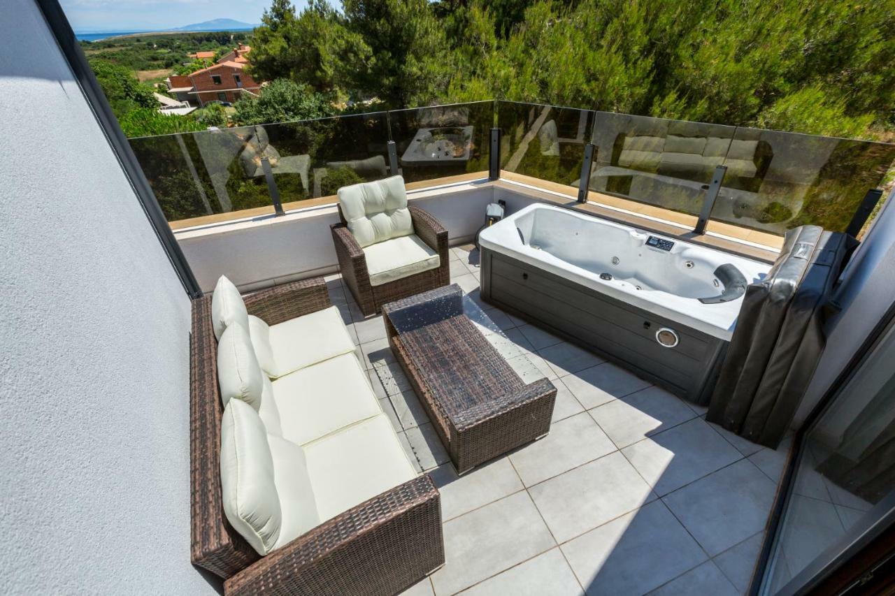 Seaside Villa & Spa ลิทซ์ยัน ภายนอก รูปภาพ